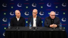 Rutherford apologizes for handling of Boudreau&#8217;s firing as Canucks unveil Tocchet