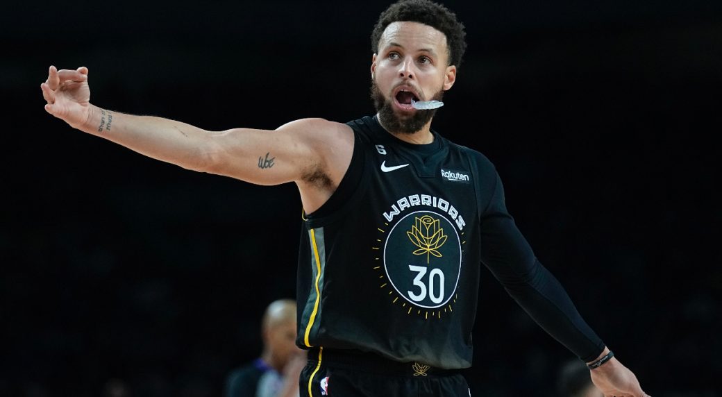 Warriors star Stephen Curry to miss time with two partial tears in left leg