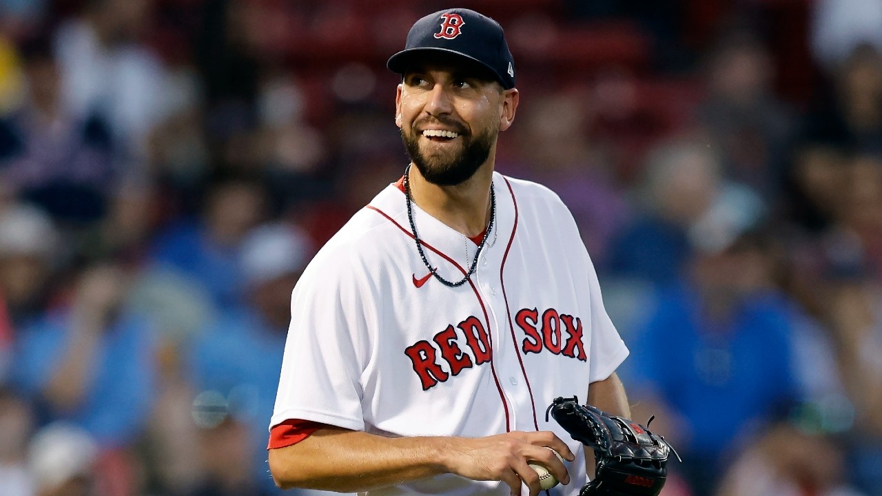 Red Sox sign closer Matt Barnes to two-year extension worth $18.75 million