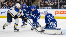 Matthews reaches 500-point milestone as Maple Leafs lose to Blues in shootout