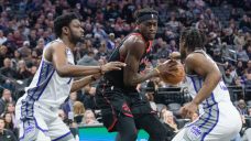 Raptors flip the script on upstart Kings, open tough trip with convincing win