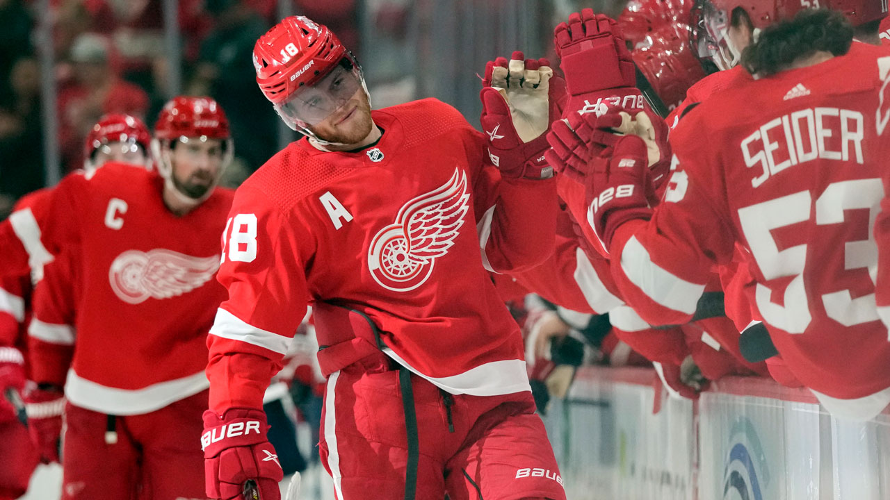 Defenseman Seider has 4 assists, Red Wings beat Jets 7-5