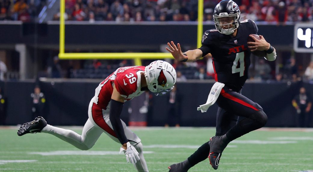 Koo's game-winning field goal lifts Falcons to win over Cardinals