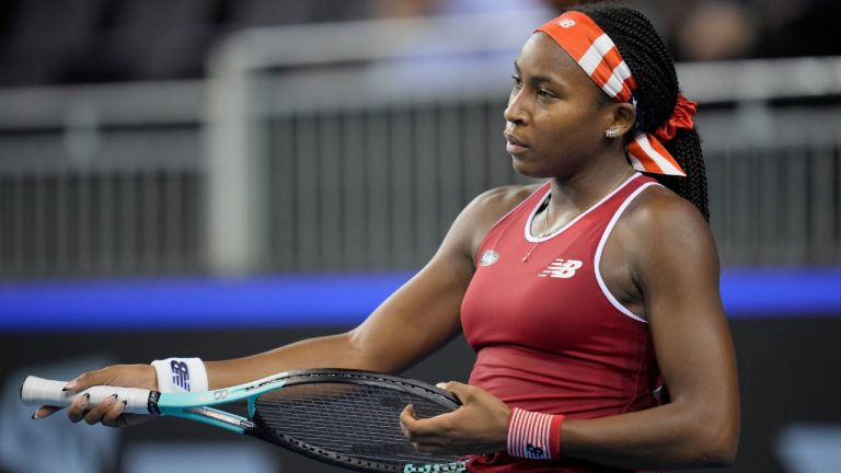 Coco Gauff of the United States reacts after losing a point to Czech Republic's Katerina Siniakova during their match on the 4th day of the Billie Jean King Cup tennis finals at the Emirates Arena in Glasgow, Scotland Friday, Nov. 11, 2022. (Kin Cheung/AP)