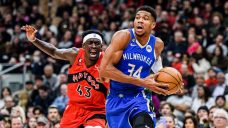 Weird, wild game ends with same old result for slumping Raptors