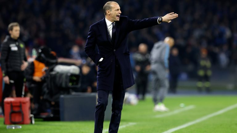 Juventus coach Massimiliano Allegri gives instructions during the Serie A soccer match between SSC Napoli and Juventus FC at the Diego Armando Maradona stadium in Naples, Italy, Friday, Jan. 13, 2023. (Alessandro Garofalo/LaPresse via AP)