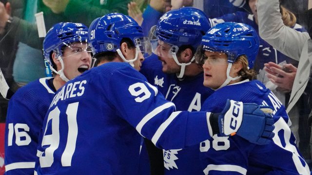 Leafs' Matthews found 'right balance' in four-year extension