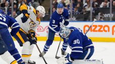 Murray steps up to help Maple Leafs earn dramatic win over Predators without Matthews