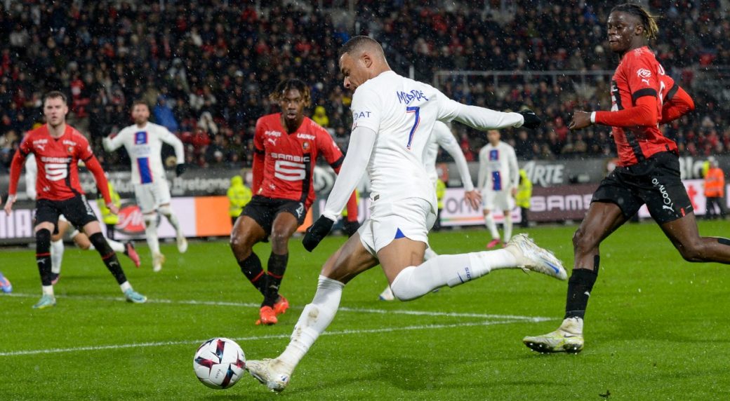 World Cup star Mbappé gets 5 goals for PSG in French Cup win