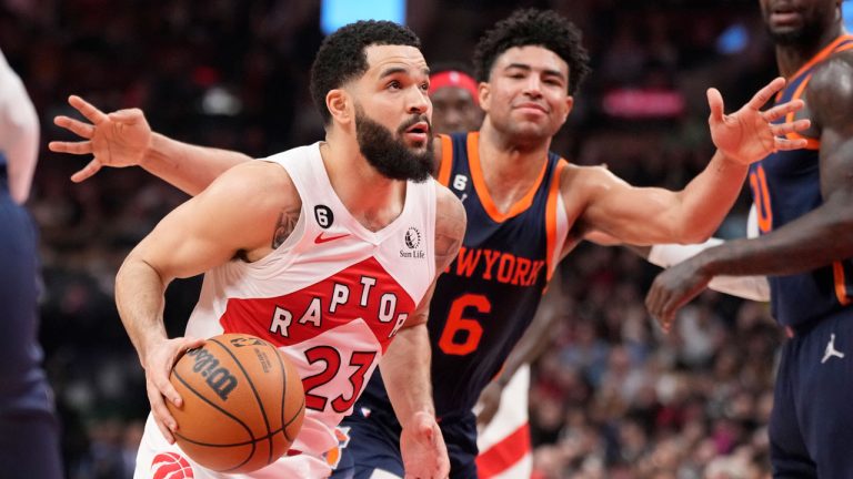 Toronto Raptors guard Fred VanVleet (23) looks towards the basket in front of New York Knicks guard Quentin Grimes (6) during first half NBA basketball action. (Frank Gunn/CP)