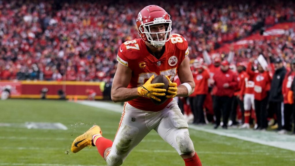 Jaguars-Chiefs Prop Trends: Bettors Loving Travis Kelce