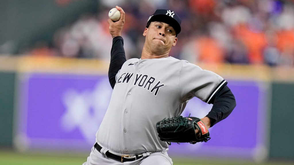 How Yankees feel about Frankie Montas' shoulder worry 