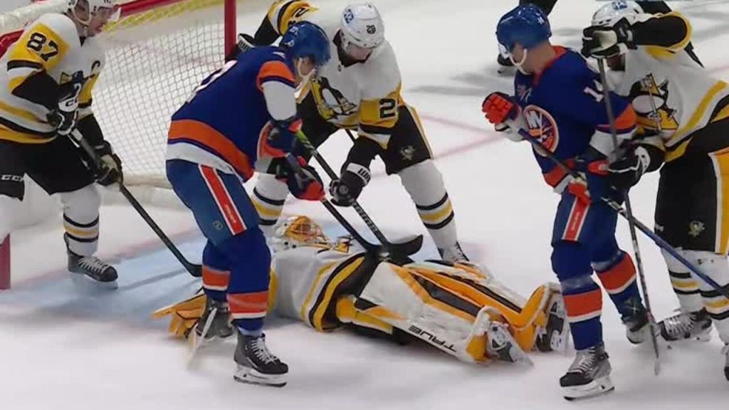 New York Islanders Lose in Ugly Fashion 6-2 to Penguins