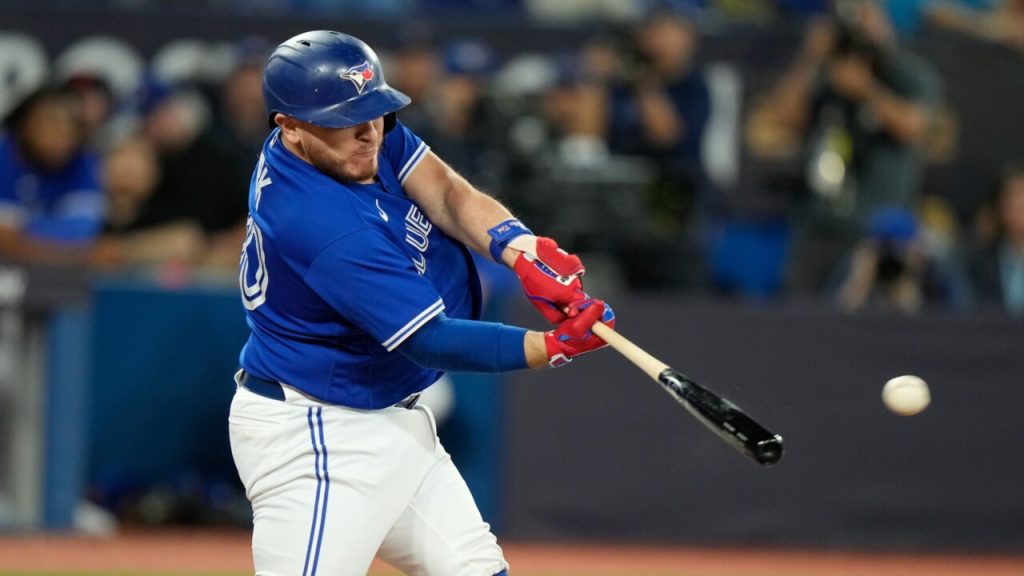 Kirk's absence a growing concern at Blue Jays spring training