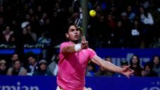 Alcaraz wins at Rio Open, eyes race with Djokovic for No.1