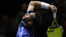 Auger-Aliassime through to semis at Qatar Open, next faces nemesis Medvedev