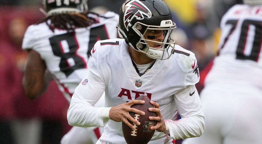 Marcus Mariota cut by Atlanta Falcons after 1 season