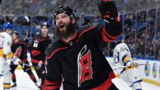 Hurricanes rout Sabres to win seventh game in a row