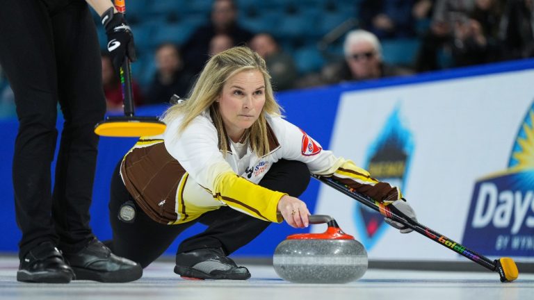 Manitoba skip Jennifer Jones delivers a rock while playing British Columbia in the playoffs at the Scotties Tournament of Hearts, in Kamloops, B.C., on Friday, February 24, 2023. (Darryl Dyck/CP)