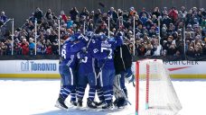 Maple Leafs ‘feel the love’ at outdoor practice, dream of bigger party at City Hall