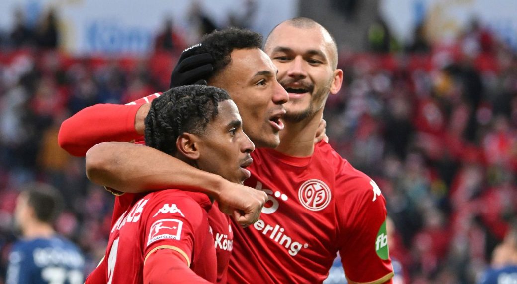 German Roundup: Mainz routs Borussia Mönchengladbach to take 7th spot