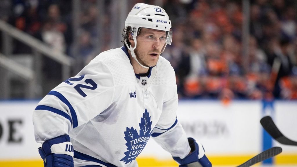 Leafs Report Cards: Toronto loses Mikheyev to injury in dominant win over  Senators to close out preseason