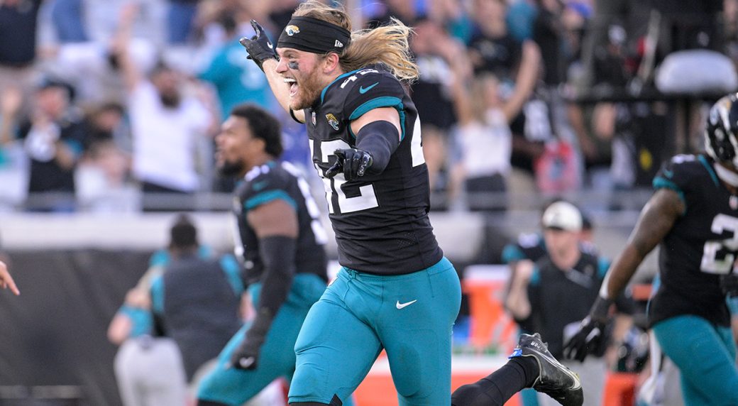 AP source: Jaguars bringing back special teams ace Wingard