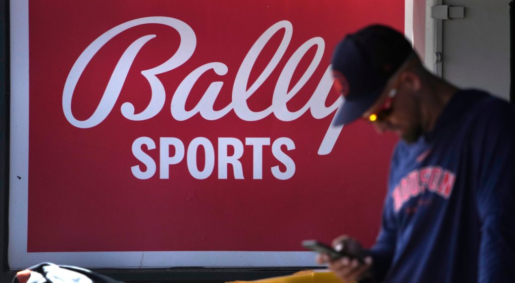 MLB takes over Arizona Diamondbacks media rights