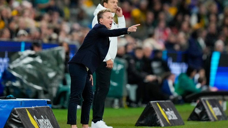 Canada's coach Bev Priestman gestures to her players during a friendly soccer international between Canada and Australia in Sydney, Australia, Tuesday, Sept. 6, 2022. (Rick Rycroft/AP)