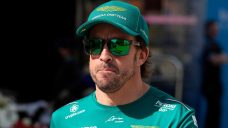 Fernando Alonso signs contract extension with F1 Aston Martin team