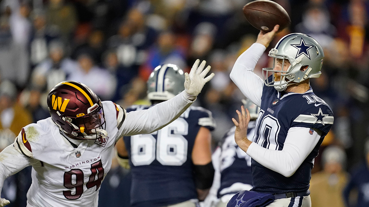 Cowboys re-up with QB Cooper Rush as Prescott's backup