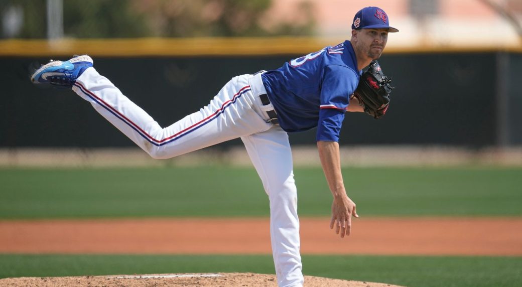 Jacob deGrom introduced by Rangers