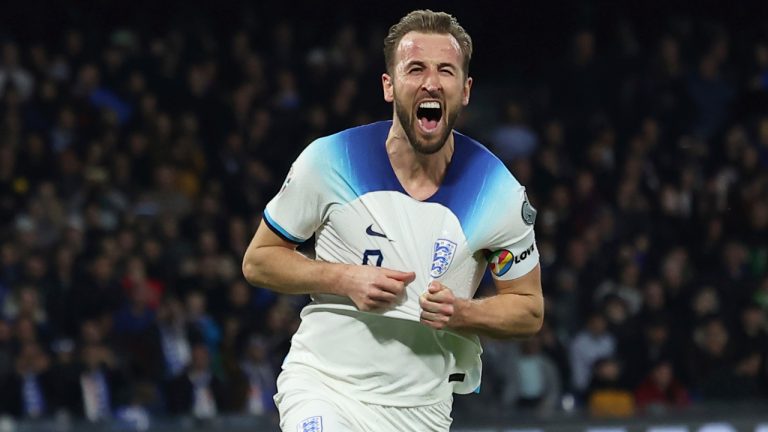 England's Harry Kane celebrates after scoring to 0-2 during the Euro 2024 group C qualifying soccer match between Italy and England at the Diego Armando Maradona stadium in Naples, Italy, Thursday, March 23, 2023. (Alessandro Garofalo/Lapresse via AP)