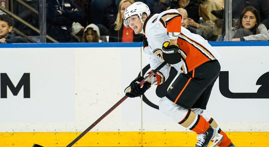 Maple Leafs recoup 2023 1st-round pick and acquire defencemen Schenn,  Gustafsson