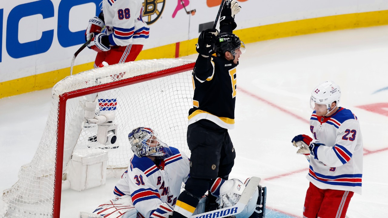 Bruins aim to keep win streak going, visit the Rangers