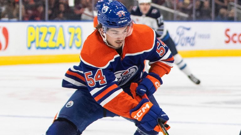 Edmonton Oilers' Xavier Bourgault (54). (Jason Franson/CP)