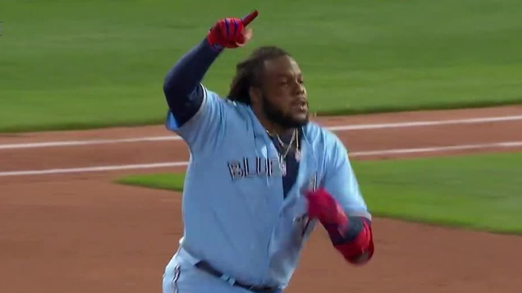 Vlad Jr CRUSHES first Rogers Centre homer 