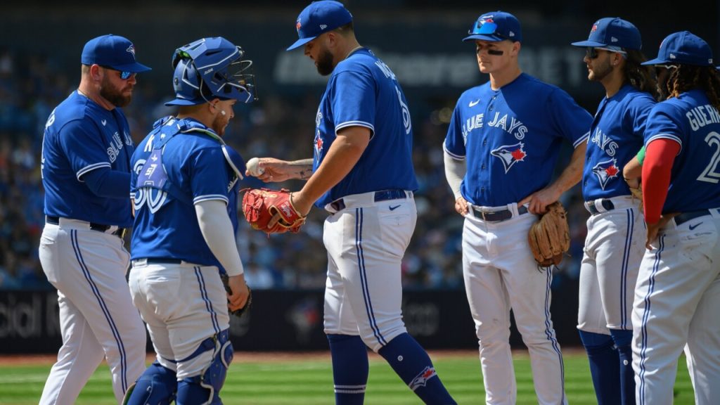 Alek Manoah delivers encouraging outing Blue Jays wanted after his