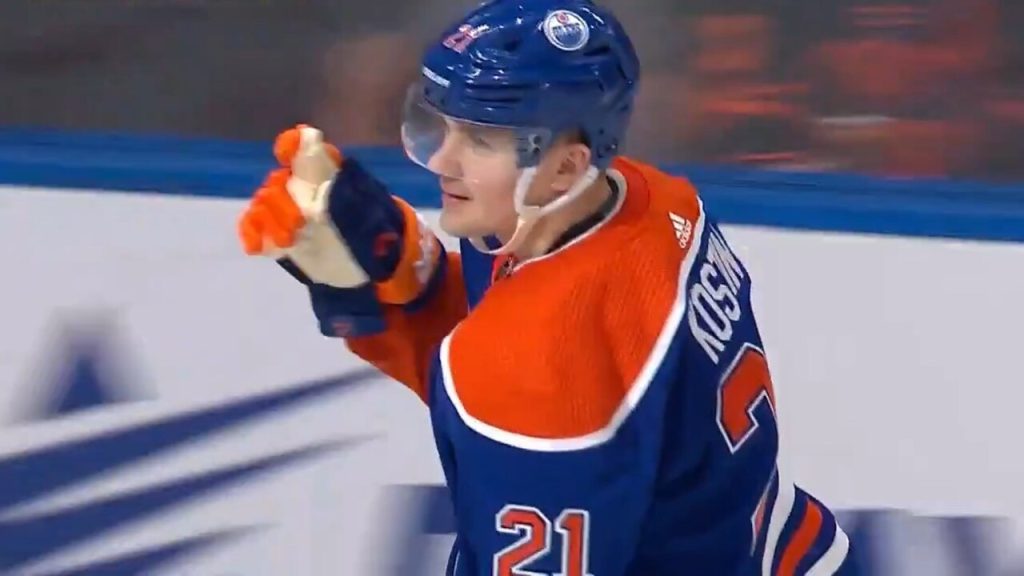 Kostin scores winner as Oilers hold off Kings to even series after blowing  another lead