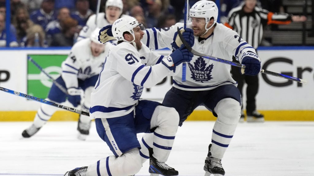 NHL roundup: Sabres knock off Maple Leafs in Canadian outdoors