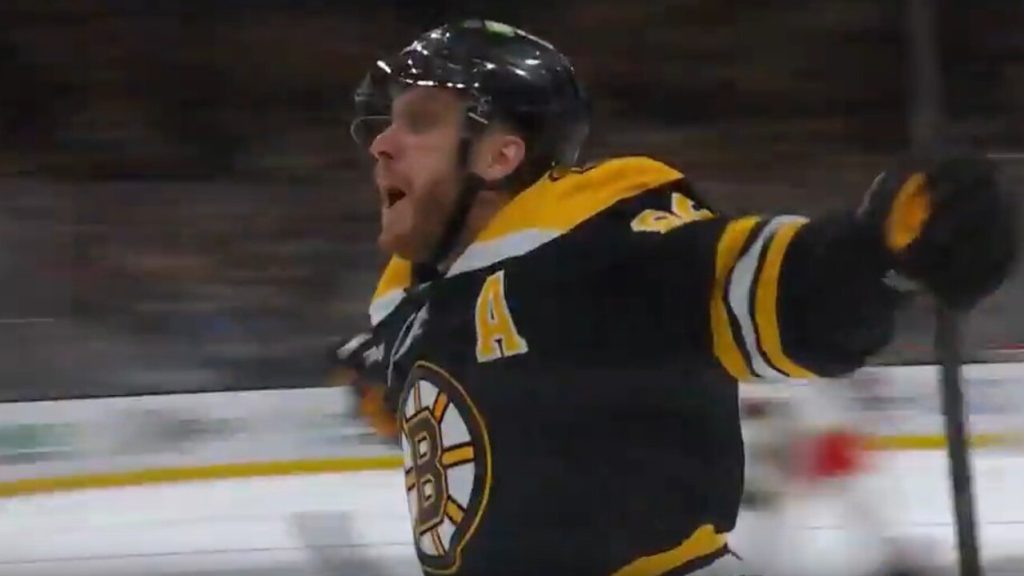 Red Sox legend responds to David Pastrnak comparison: 'Beautiful' 