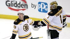 Bruins&#8217; McAvoy leaves game for &#8216;precautionary reasons&#8217; with upper-body injury