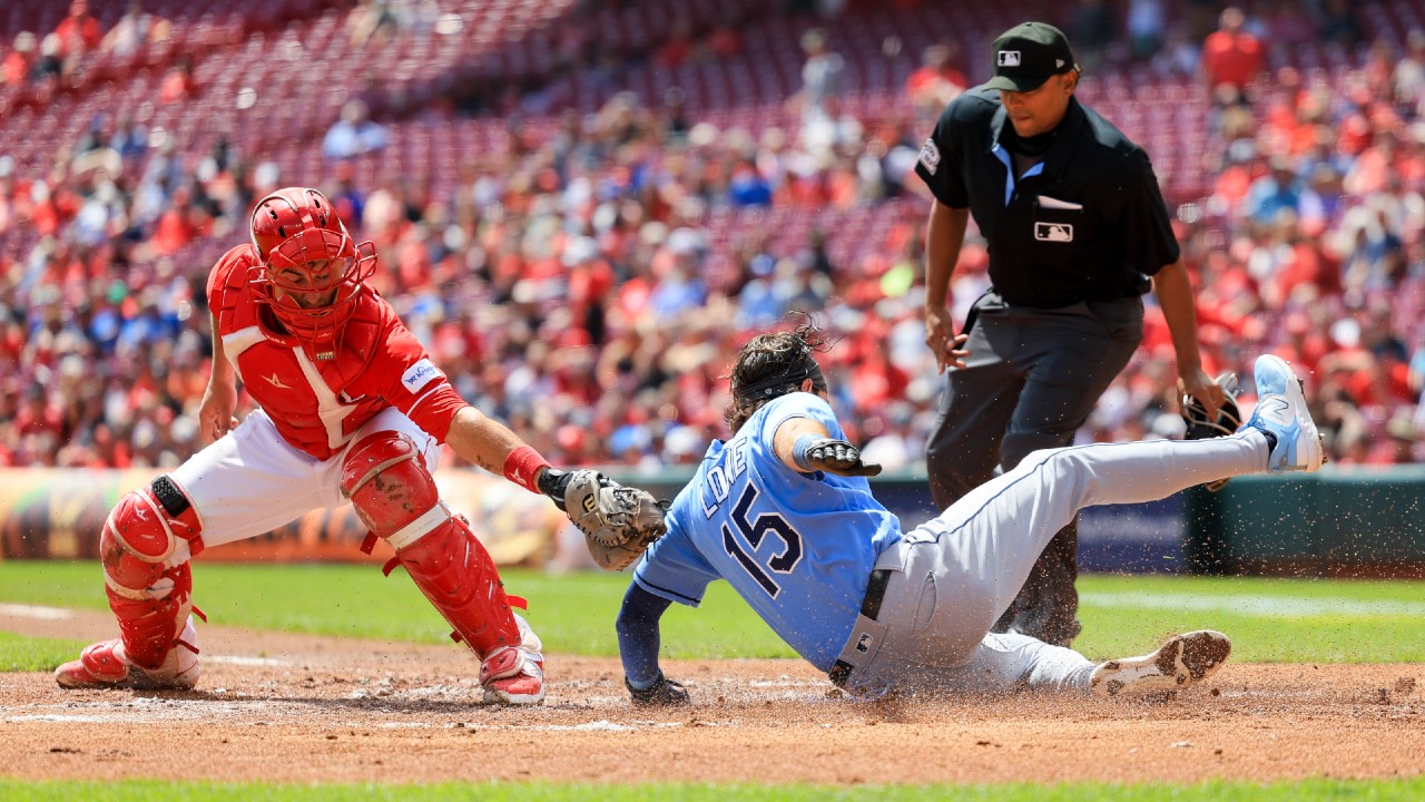 Gio Urshela's grand slam (1), 04/15/2023