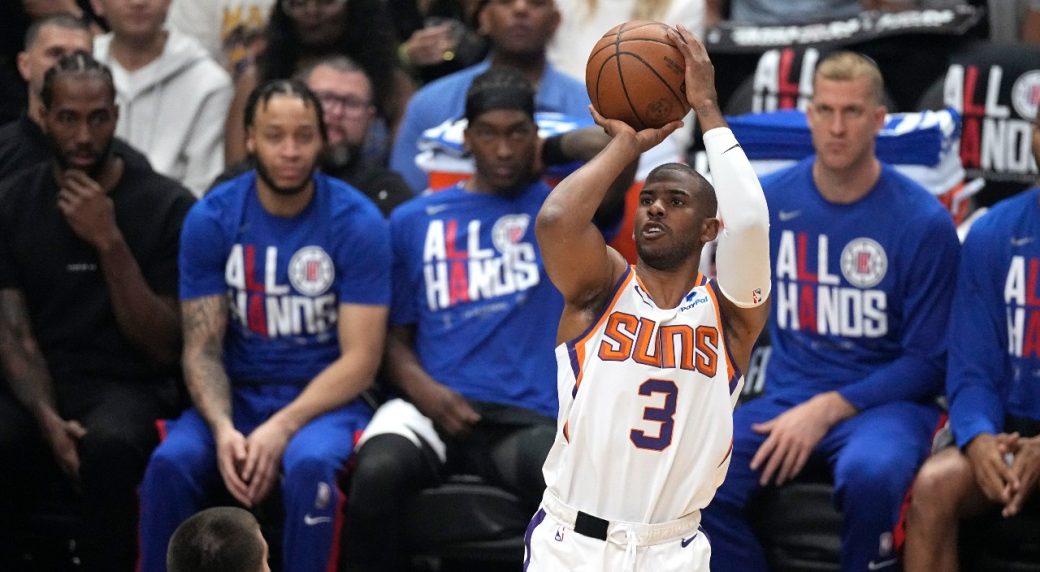 Los Angeles Clippers beat Phoenix Suns in Game 1 of NBA Playoffs