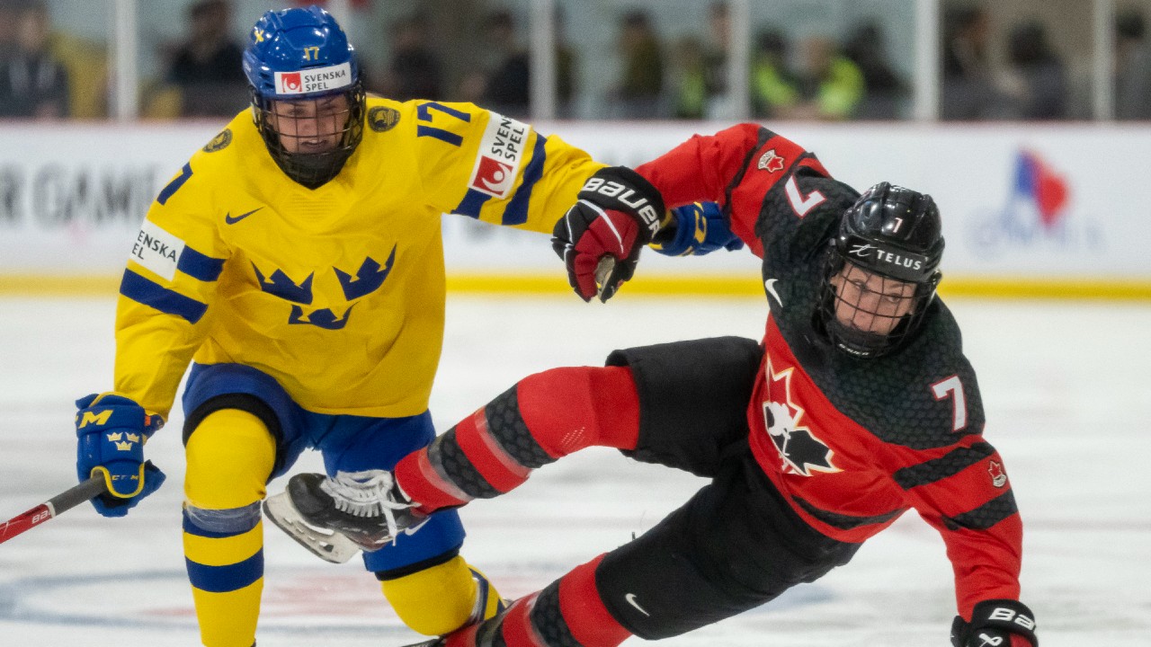 Canada crushes Sweden 11-0 to advance to women's Olympic hockey semifinals  - National