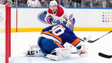 Nelson scores twice as Islanders top Canadiens, clinch playoff berth