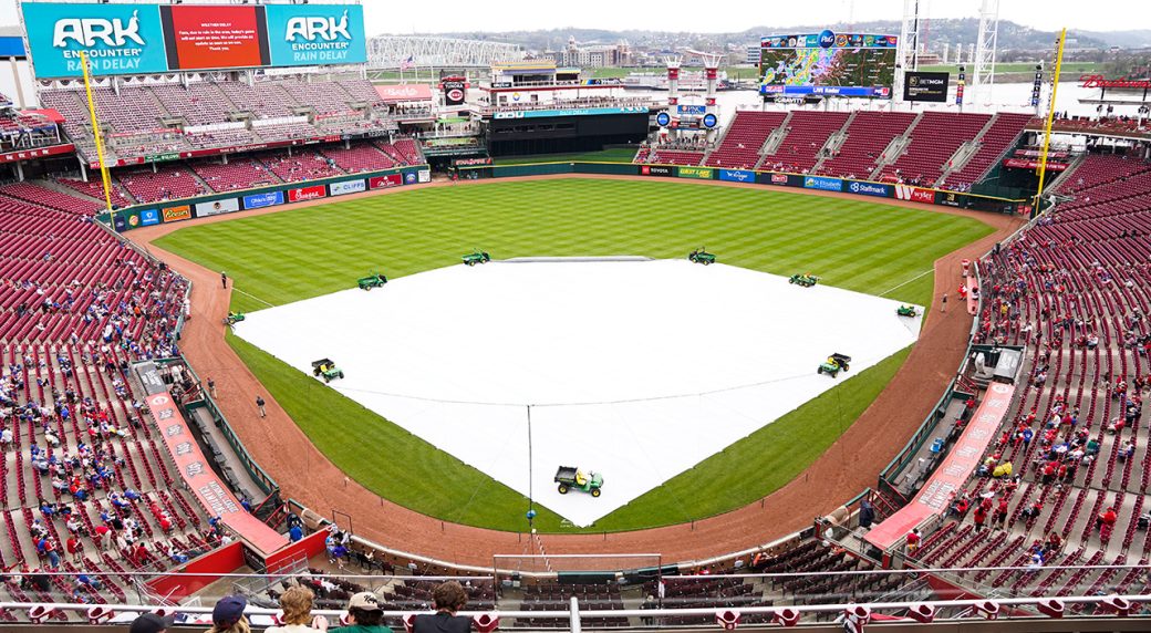 Cincinnati Reds welcome fans back to Great American Ball Park