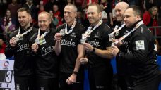 Canada&#8217;s Gushue falls to Scotland&#8217;s Mouat in world men&#8217;s curling championship final