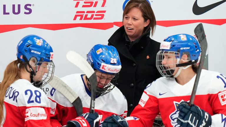 Czech coach Carla MacLeod during the IIHF World Championship Woman's ice hockey match between Sweden and Czech Republic in Frederikshavn, Denmark, Tuesday, Aug 30, 2022. (Henning Bagger/Ritzau Scanpix via AP)