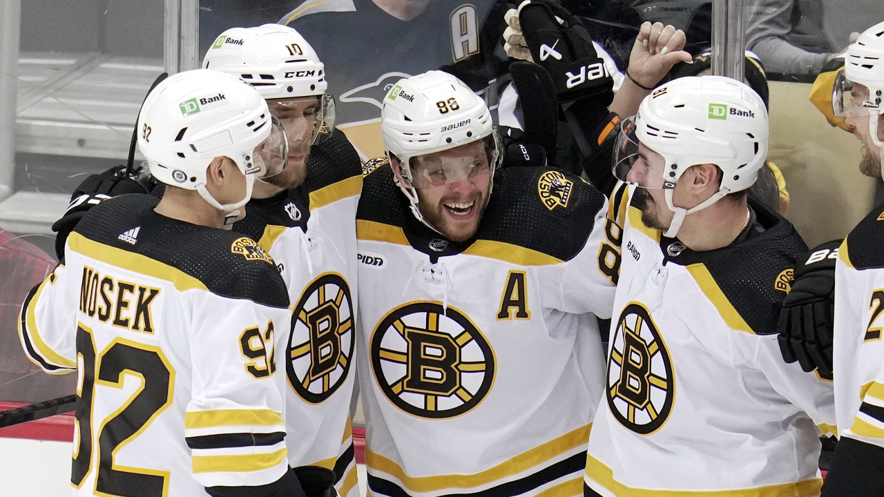 Bruins set new NHL record after beating Flyers for 63rd win of